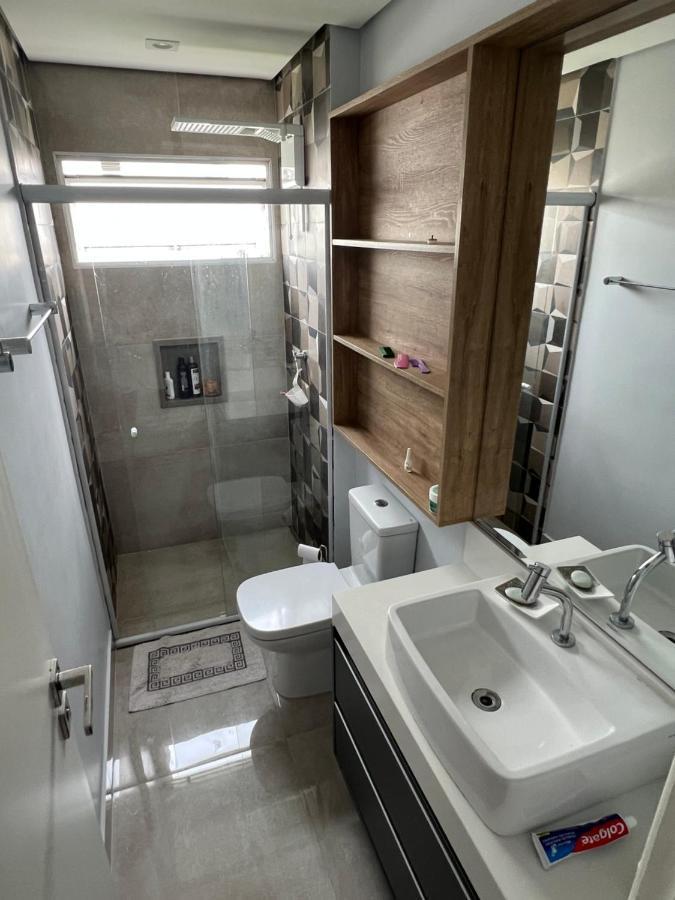 Apartamento Impecavel Completo Proximo A Praia Com Barco Opcional Гуаружа Екстер'єр фото